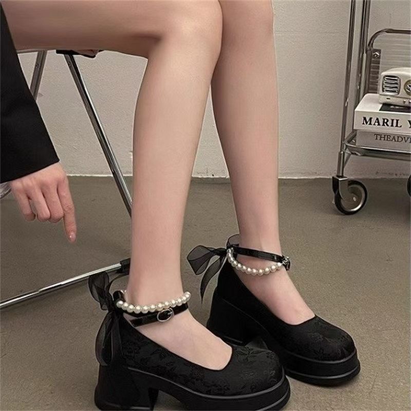 Mary Jane single shoes platform high heels women's autumn 2025 new French with skirt thick heel gentle small leather shoes