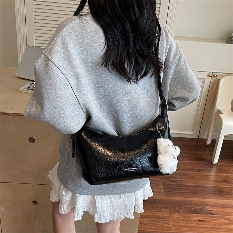 High-end Fashion Underarm Bag Women's New Commuter Shoulder Bag Casual Messenger Dumpling Bag