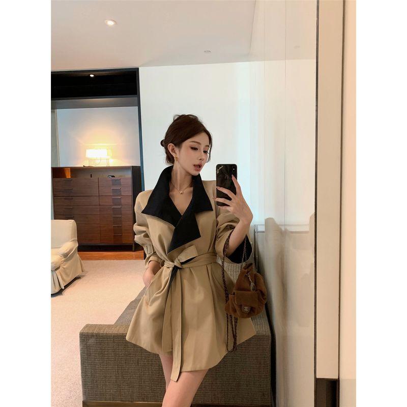 

Kumikumi Design Contrast Color Patchwork Temperament Long sleeve Trench coat Outerwear Women Autumn Waist Hugging Slimming Versatile Top Image color M