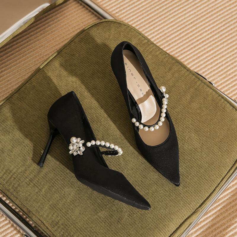 

8839 [sheepskin] high-heeled wedding shoes women s thin heels spring 2025 new pointed rhinestone pearl shallow mouth single shoes 34