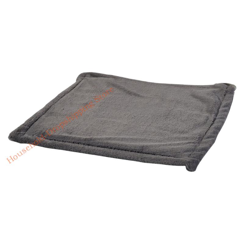 Travel Friendly Pet Heating Pad Low Power Consumption Pad For Carriers Crates Cold Climates 110V 85AD