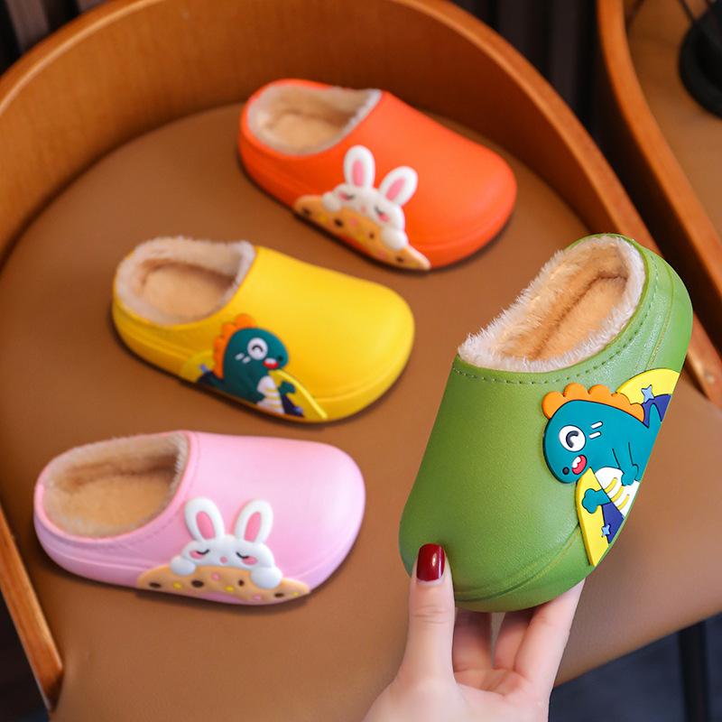 Boys' Waterproof Slippers for Indoor Use, Girls' Anti-slip Shoes, Cartoon-style Cotton Shoes