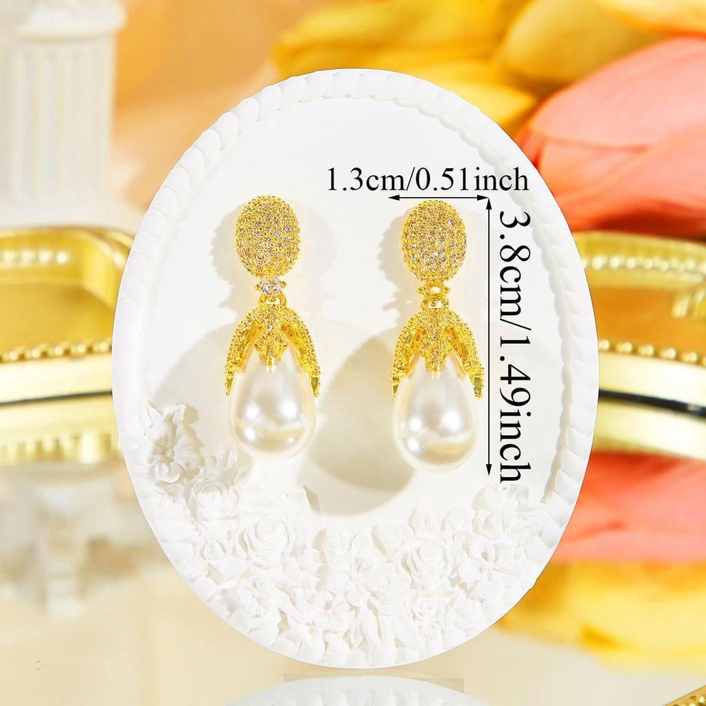 CMM Temperament Woman Elegant Pendant Artificial Pearl Earrings Inlaid With CZ Zircon French Trend Golden Silvery Ear Jewelry