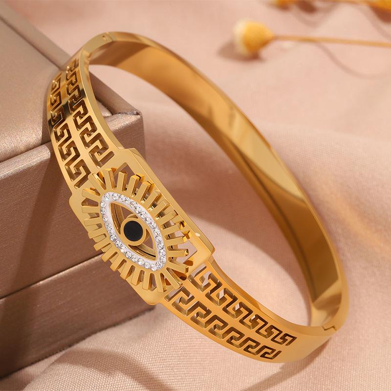 New Greek Eyes Female Noble Hollow Devil Eyes Light Luxury Style Jewelry Bracelet