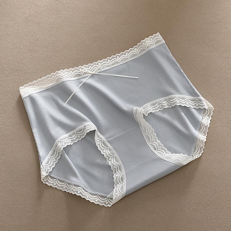 Small and Fresh Color Scheme Pure Desire Lace Panties Breathable One Size Fits All Triangle Women’s Panties