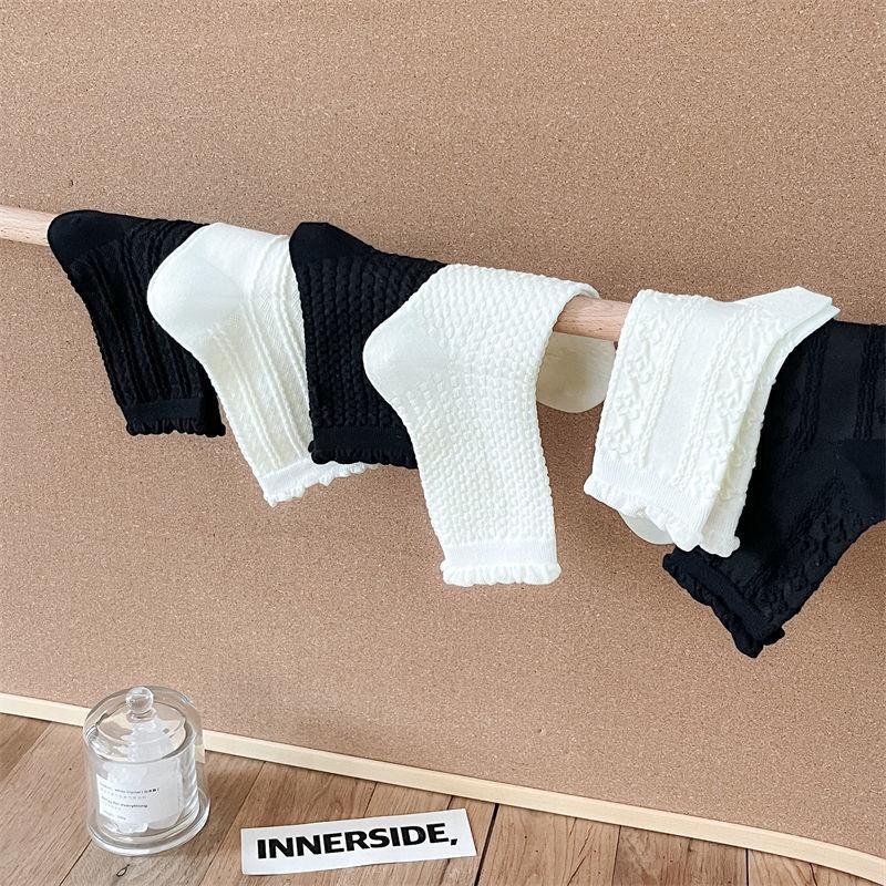Female Summer Thin Pure Color Sweet Lace In The Tube Stack Socks