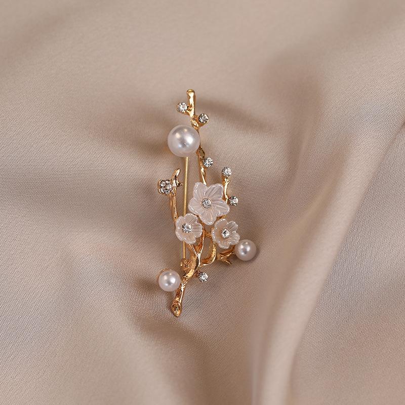 Новая брошь-костюм Lamei с жемчугом, женская брошь-бутоньерка, модная, высококлассная, роскошная, элегантная