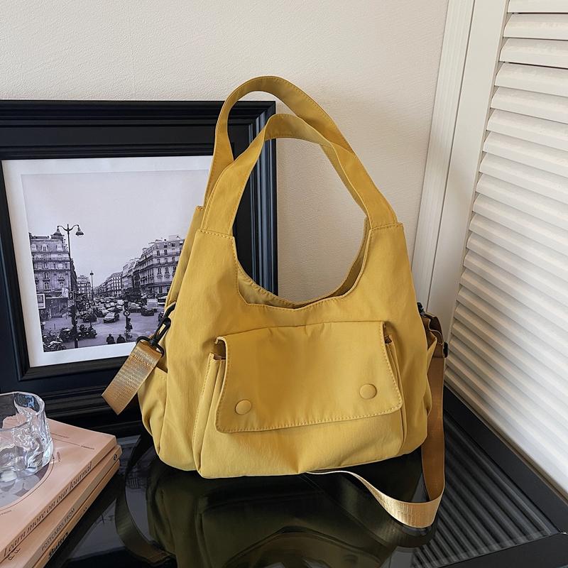 Commuting Large Capacity Shoulder Tote Bag Women's Underarm Bag