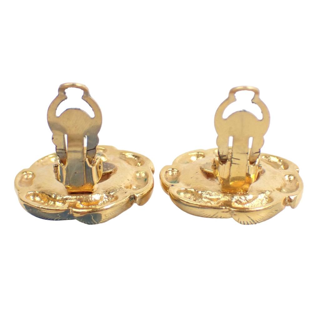 CHANEL With blisters, no rubber, large 93P Earring Gold Plated gold Women Used