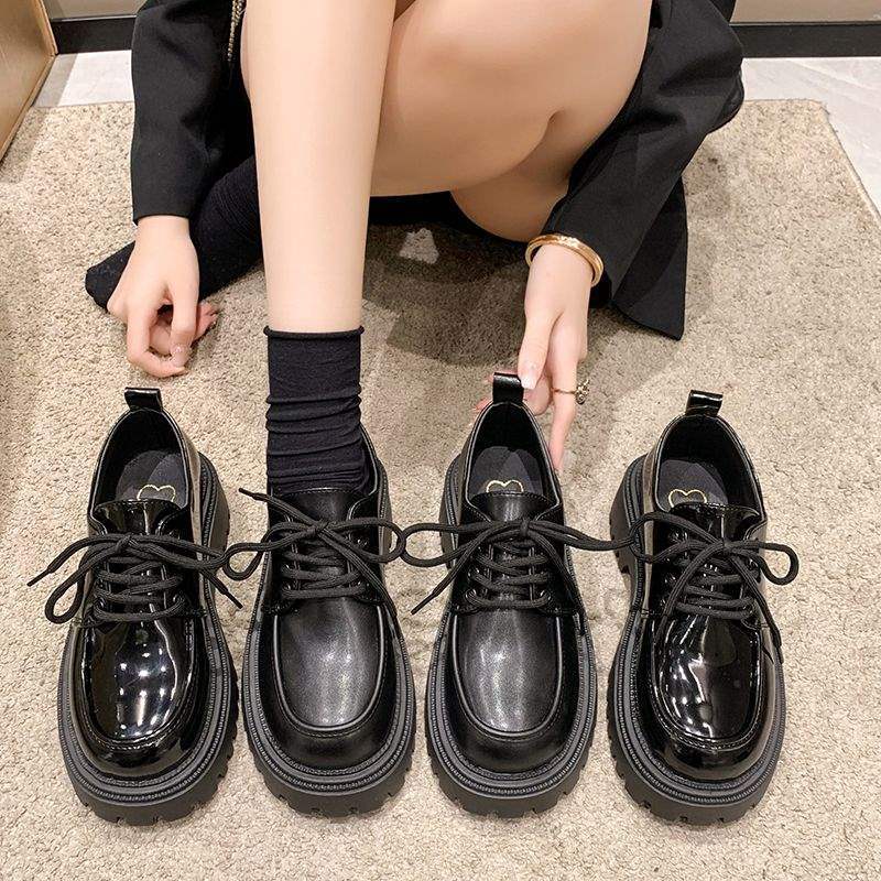 Chaussures basses à lacets en cuir véritable très souple pour le printemps et l'automne, dentelle noire, semelle épaisse, velours quatre saisons, style britannique, petites chaussures en cuir