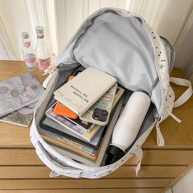 Japanese ins new high-value, fresh and sweet star moon backpack, casual and lightweight backpack for junior high school students