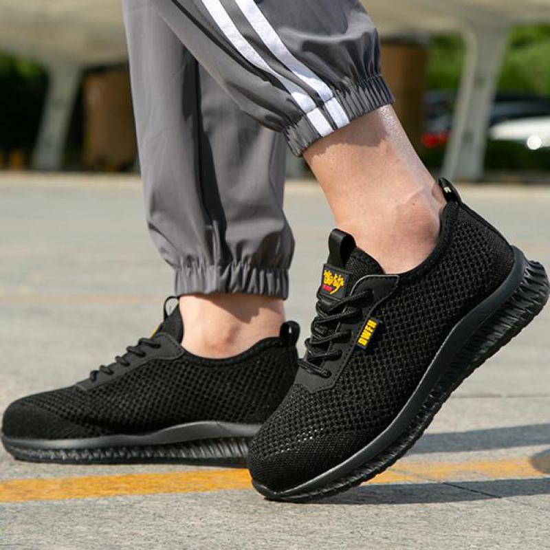 Summer Mesh Men Safety Shoes Steel Toe Work Shoes Men Construction Sneakers Black Lightweight Protective Work Sneakers for Men