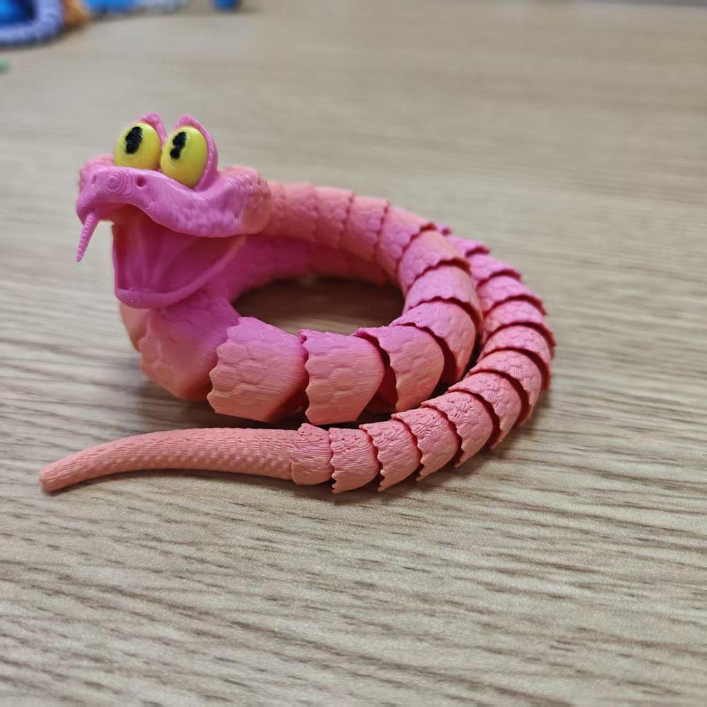 Jointed Snake Ornament: Movable, Multicolor, Cross-Border Bestseller