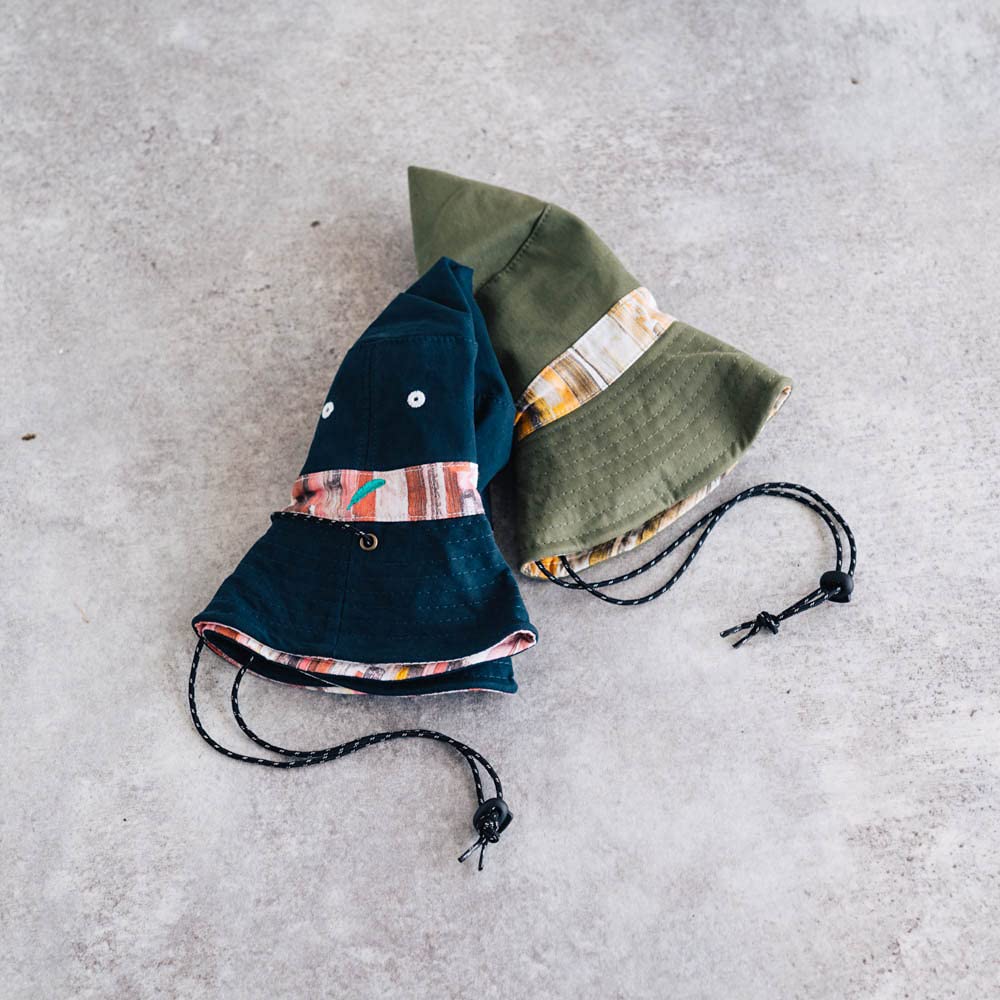 Nakota Wall Paper Rev HAT FREE Reversible Hat for Men and with Chin One Size Fits Most inches Black Women, Outdoor, Strap, (Head Circumference