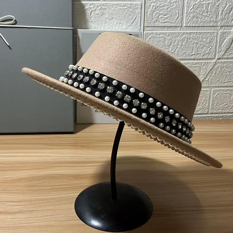 European Beautiful Woman New Autumn and Winter Imitation Woolen Hat Big Brim Jazz Top Hat Men's Flat Top Shape British Pearl Rhinestone Felt Hat