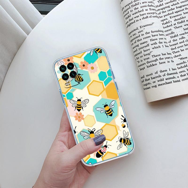 

RA3 Art Bees Cartoon Phone Case for Motorola Moto G10 G20 G30 G31 G32 G34 G35 G41 G42 G50 G51 G52 G55 G60 G60S G62 G71 G72 G75 Motorola Moto G60