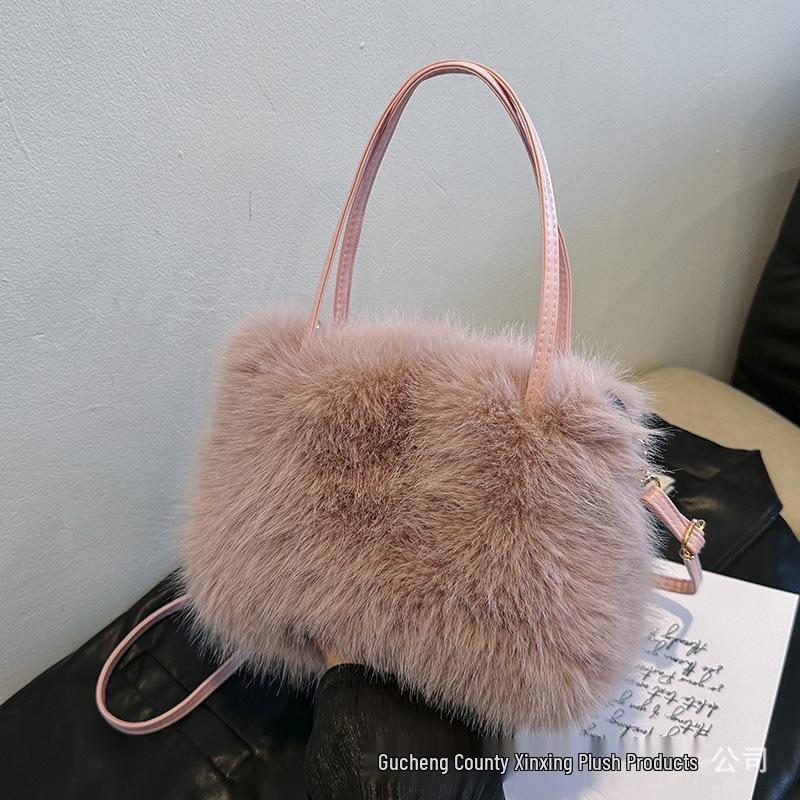 High-Quality Autumn/Winter Plush Tote: Versatile Crossbody with Fluffy Texture
