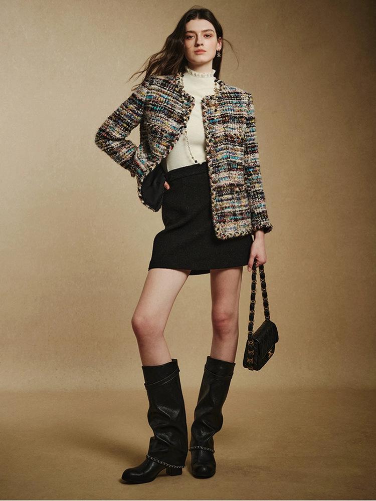 Wen Jiu Wool A-line Mini Skirt: Women's Slimming Short Plush, Winter Minimalist Style