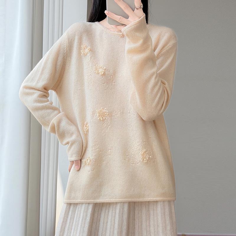 2026 Autumn/Winter 3D Embroidered 100% Wool Loose Knit Sweater - Sweet Style, Round Neck.