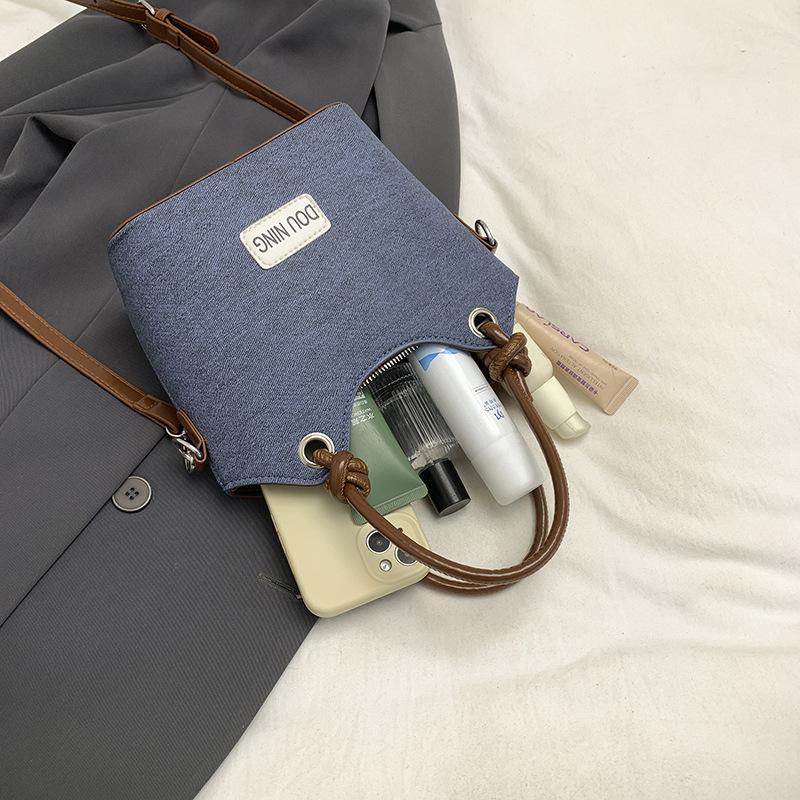 High-value commuter bag women's 2025 new women's niche bucket bag popular retro foreign shoulder messenger bag