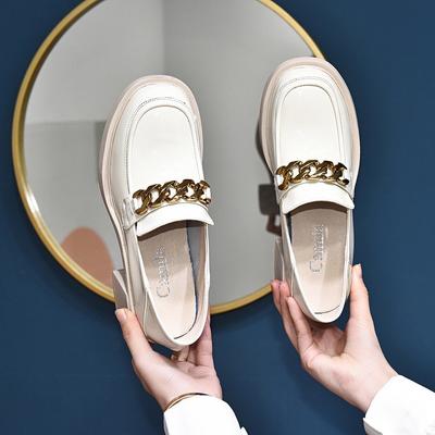 Spring New Thick-soled Round Head Thick Heel First-layer Cow Patent Leather Thick Heel Square Heel Small Leather Shoes