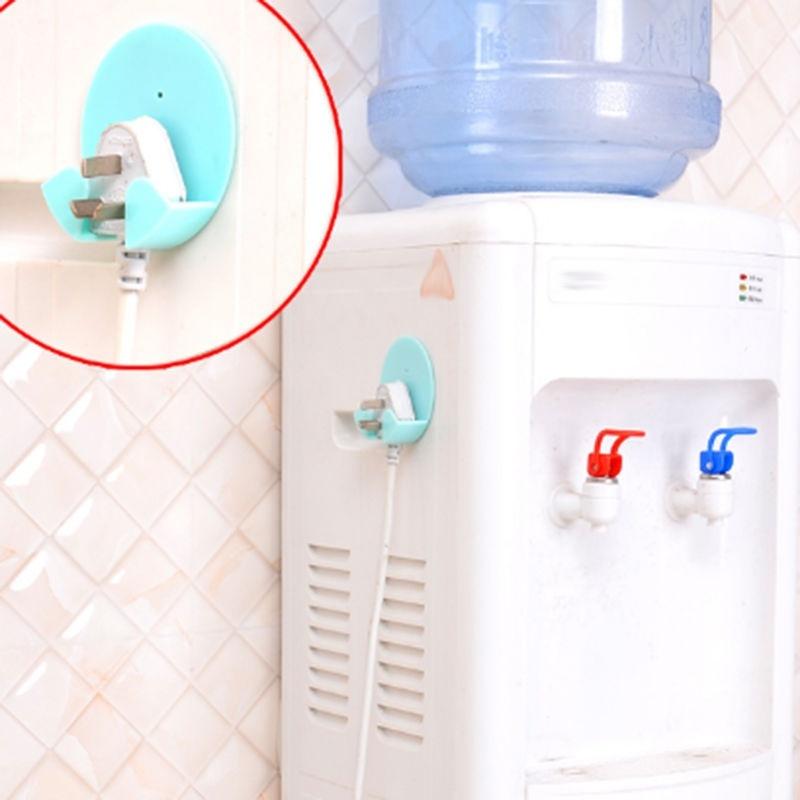 2pcs/Pack Random Color Home Office Wall Adhesive Plastic Power Plug Socket Holder Hanger Wall Storag LS