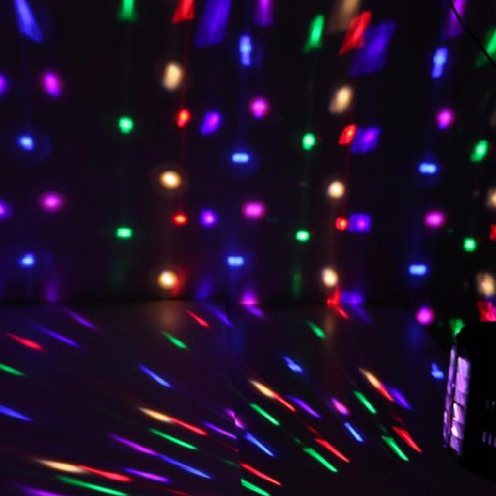 LED mini KTV bar pokojová světla scénická světla ovládání zvuku sedm barev otočná světla