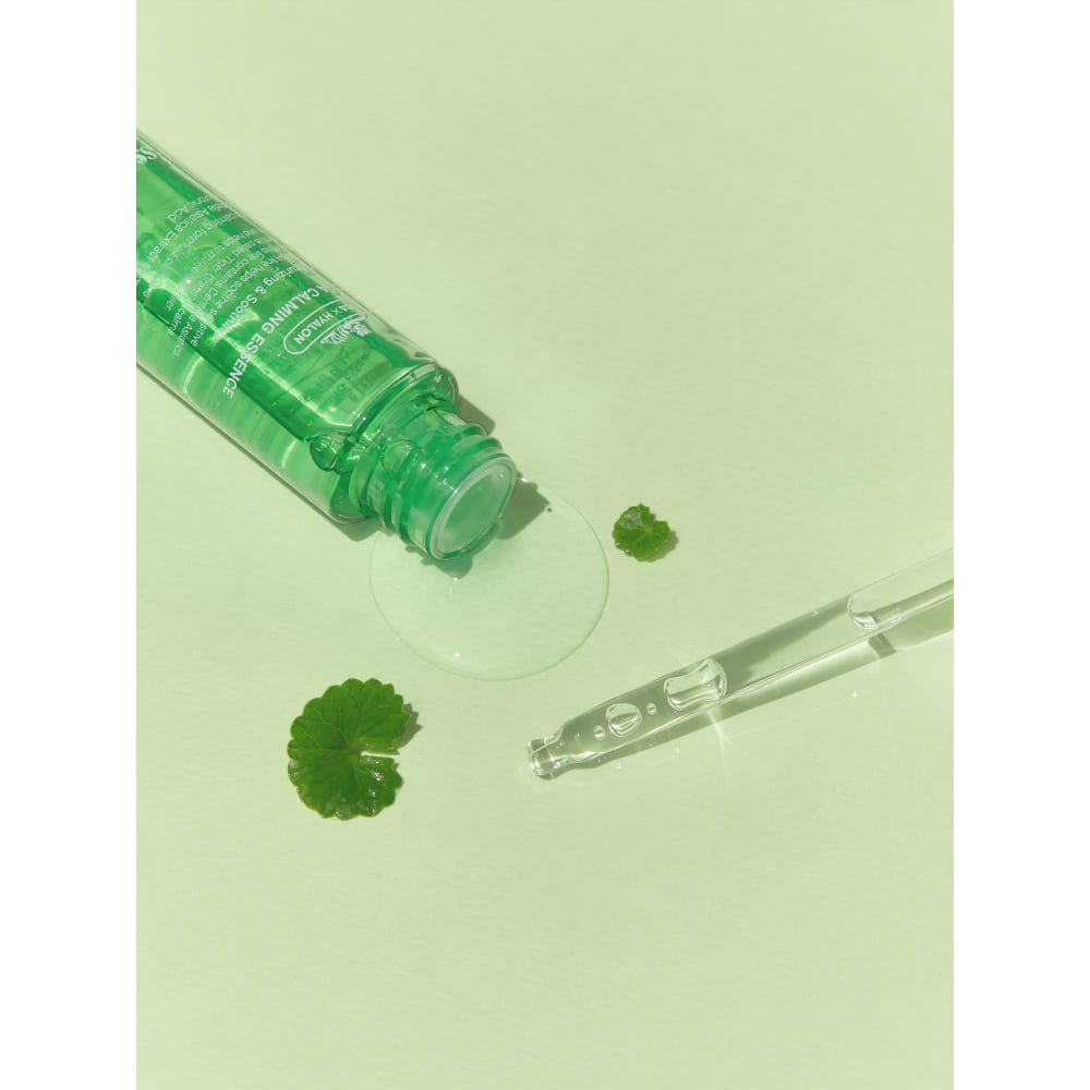 VT Cica Calming Essence 30ml | Skin Soothing Serum