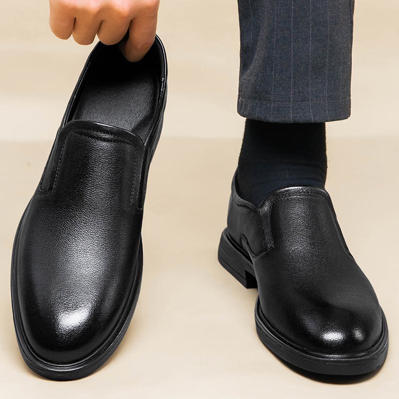 Fashion Leisure Walk Men Casual Shoes Genuine Leather Male Loafers Hot Sale Driving Shoes New Arrival Slip on Flats Comfy Business Shoes