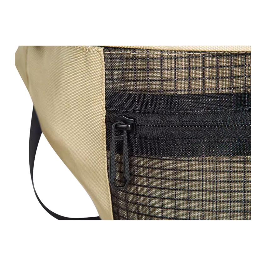 New Anta Variety Training Collection Fabric One Shoulder Crossbody Fanny Pack Unisex Khaki 992517131R-2