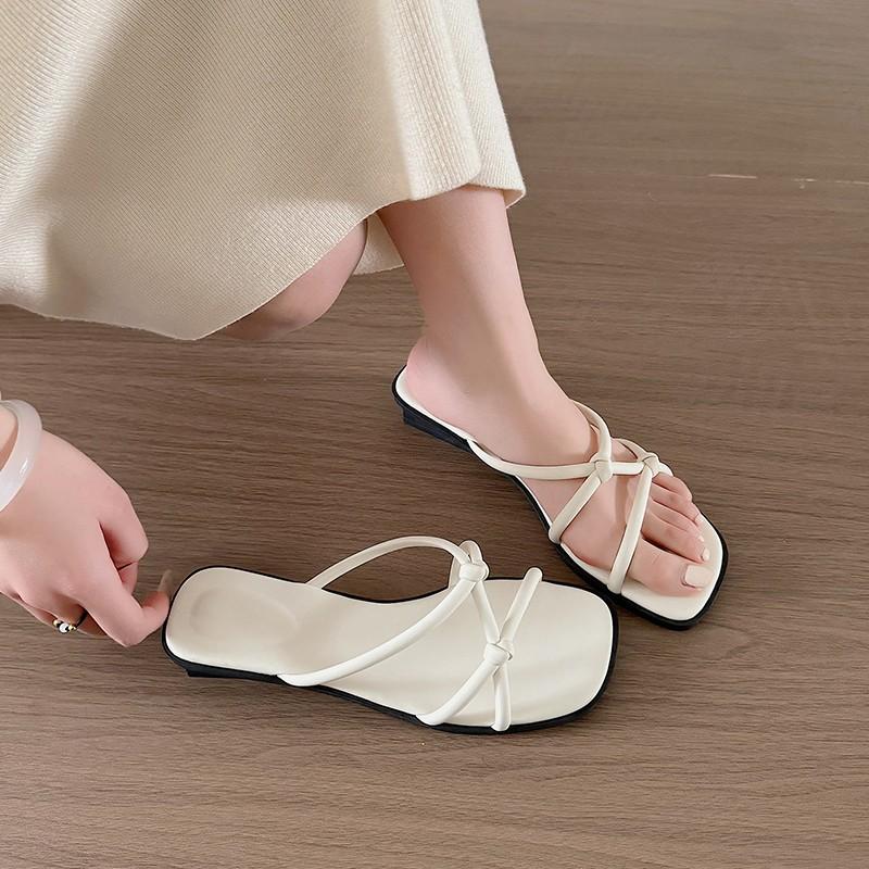 

Французькі сандалі на товстому підборі з перехресними ремінцями, літо 2025, новий темперамент, на один палець, зі шльопанцями, носити прохолодні шльопанці 40