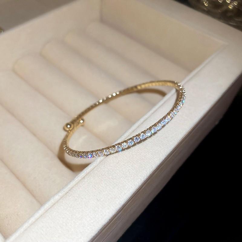 Super Flash Zircon Round Heart-shaped Flower Multi-layer Open Bracelet Exquisite and Beautiful Bracelet Light Luxury Jewelry Women