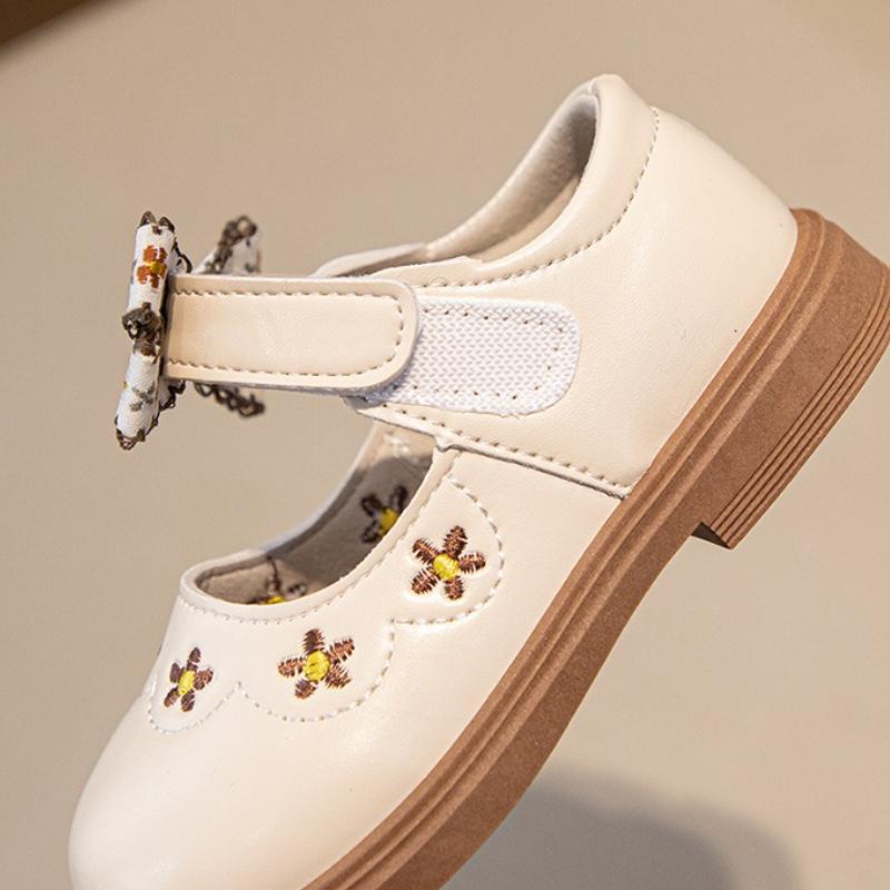 Girls' Princess Shoes Spring New Girl Leather Shoe Soft soled Girl Single Shoe Fashion Children's Shoe Embroidered Girls' Shoes
