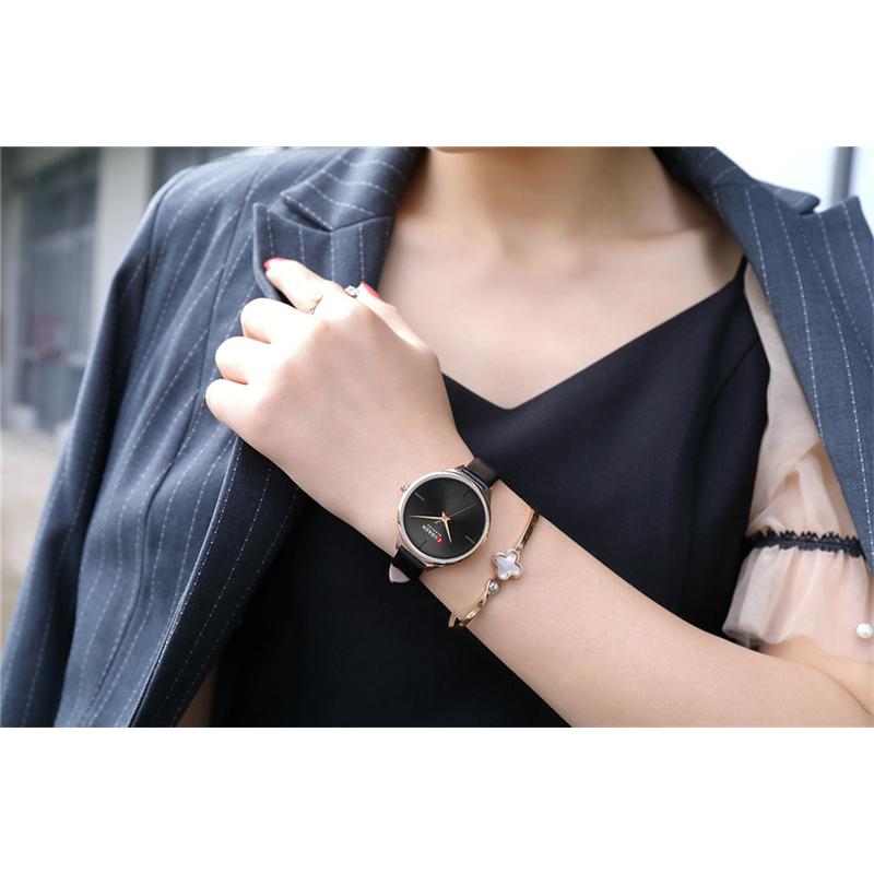 CURREN New Top Ladies Watch Casual Quartz Watch Belt Simple Small Freshmen Watch