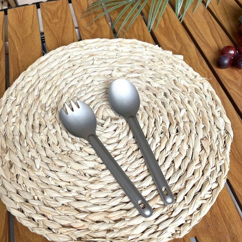 1/4Pcs Portable Camping Titanium Metal Long Handle Anti Scalding Anti-slip Spoon Fork Light Weight Tableware