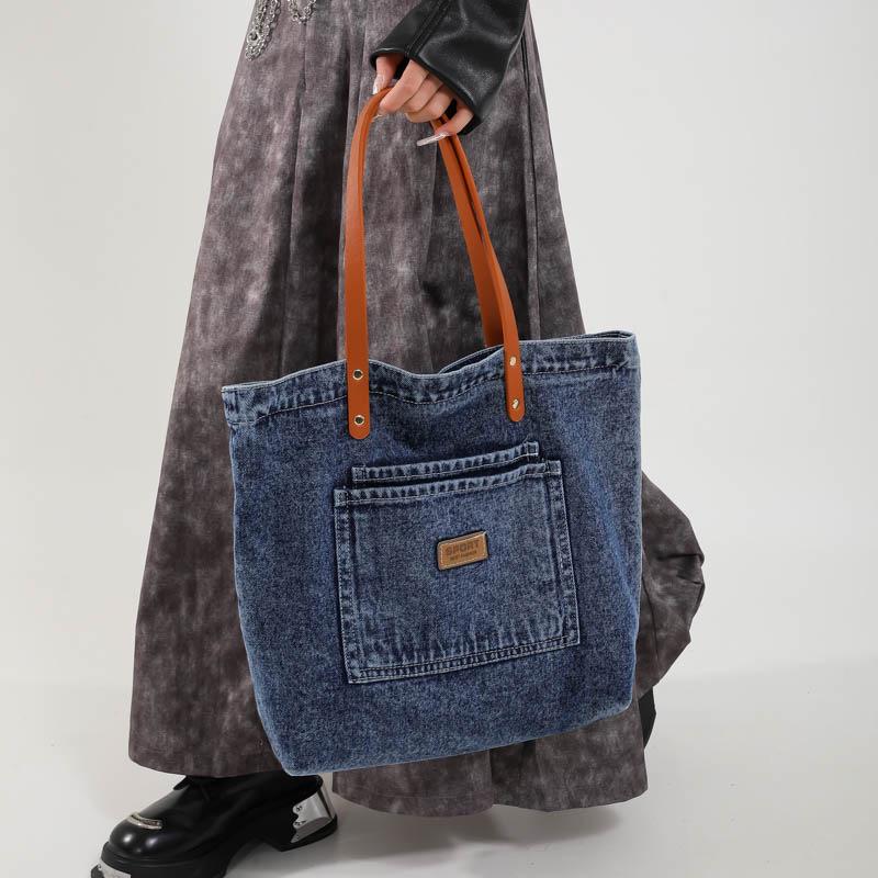 Korean Style Versatile Denim Tote & Crossbody Bag - 2025, Large Capacity Women's Casual Commuter Trend.
