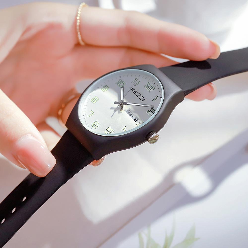 Silicone Watch for Women, Fashionable Women's Quartz Watch, Small Fresh Silicone Belt, Waterproof Couple's Watch for Women