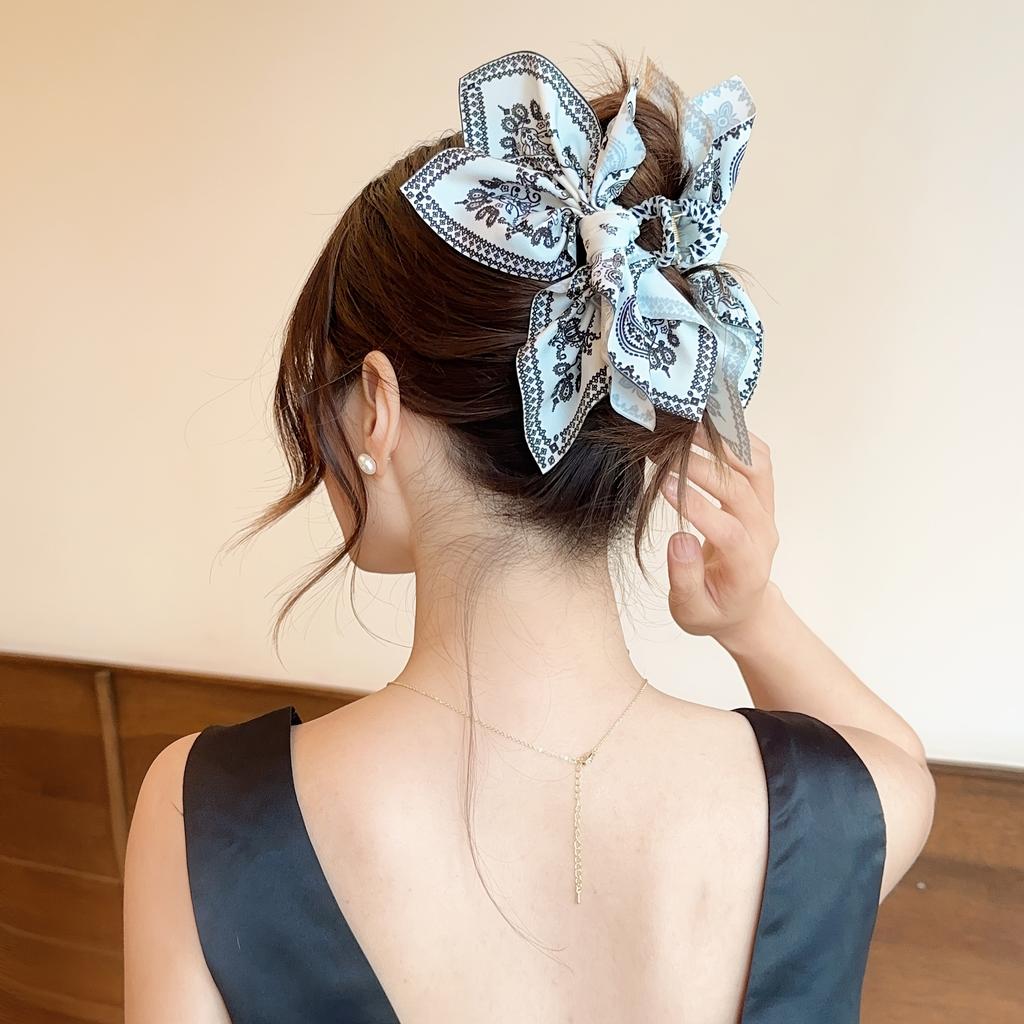 Fashion New Design Simple Style Acetate Party Women Hair Accessory Handmade Custom Fabric Cover Bow Hair Clip