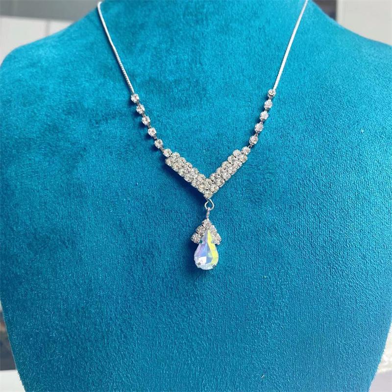 

Модное женское ожерелье из цинкового сплава с разноцветными стразами в форме капли воды синего, зеленого и красного цветов, инкрустированное цирконом