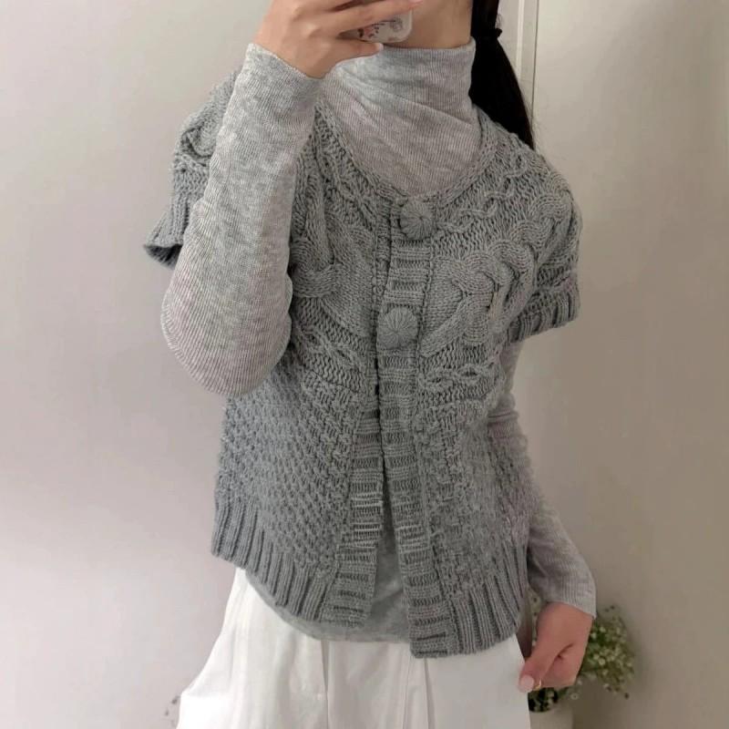 Womens Knit Cardigan Vest With Cable Round Neck Single Row Buttons Lightweight Layering Top