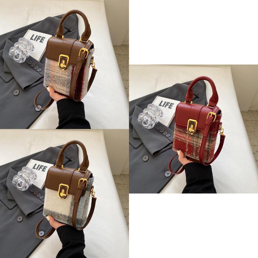 Retro Fashion Female Handbag 2023 New Autumn Winter Plaid Bag High-end Atmosphere Shoulder Bag