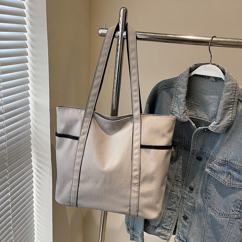 Retro fashion commuter tote bag niche design leisure travel shopping bag women's bag student class shoulder bag