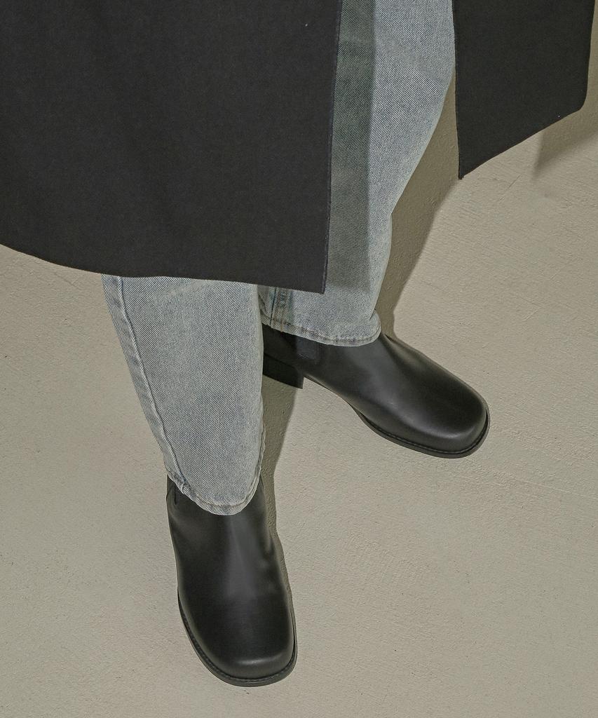 Ashgray Studios 1781 Root Chelsea Boots