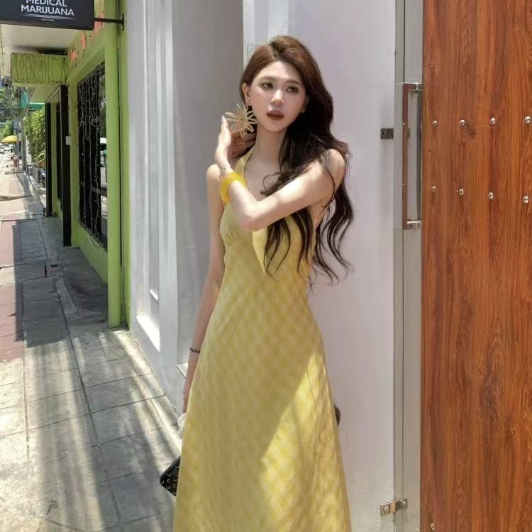 Yellow Plaid V-neck Halter Sundress for Women - Slimming & Stylish Summer Resort Dress