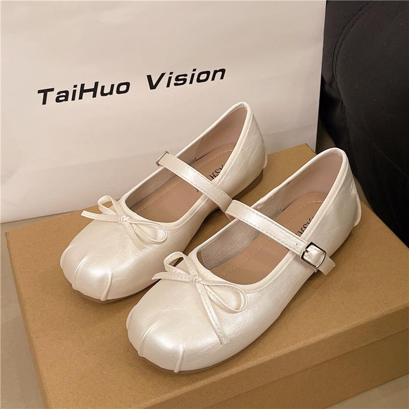 

Фея ветер нежный с юбкой балетные туфли женские лето 2025 новые серебристые мягкие плоские слипоны туфли-бини 40 жемчужина белый