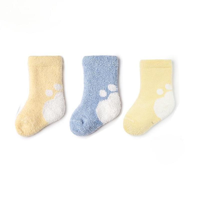 Ciepłe skarpetki średniej długości wyściełane aksamitem dla dzieci w wieku 0-3 lat: Jesienne i zimowe skarpetki frotte dla niemowląt