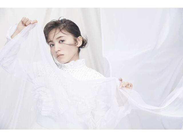 CD+DVD Curtain Raise First Limited Edition Type B Aida Rikako AZZS-103 J-Pop NEW