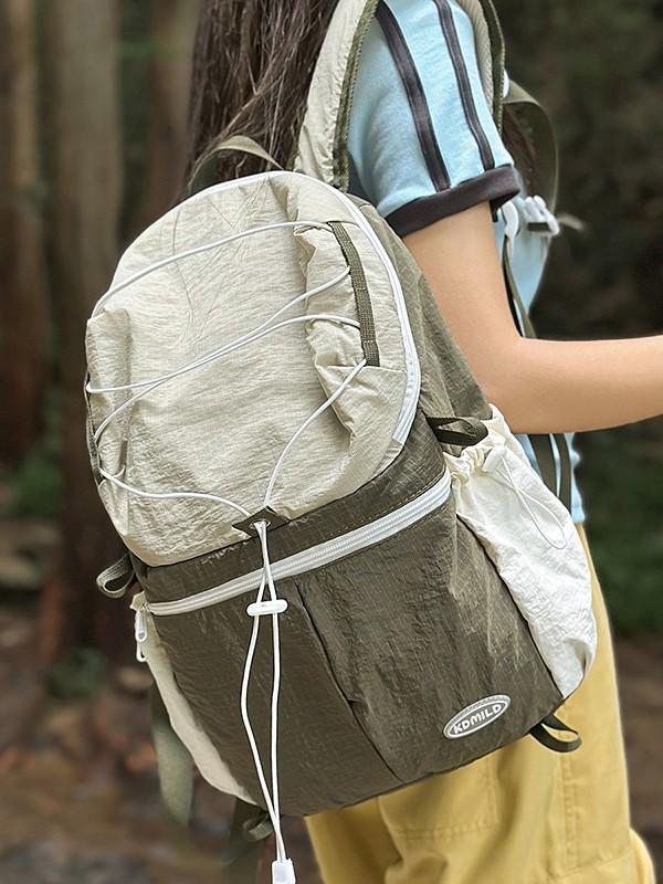Color Block Outdoor Backpack Lightweight Retro Travel Bag for Hiking, Mountaineering, Picnic, and School - Women's Small Backpack