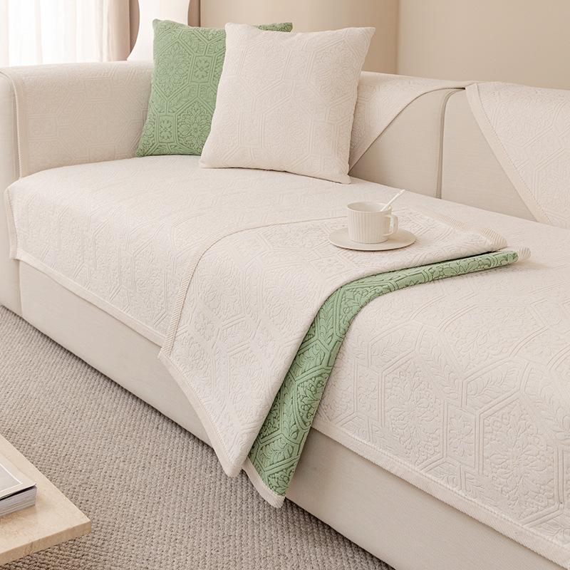 Luxury Chenille Sofa Cushion Modern Simple Non -Slip Sofa Cover Four Seasons Universal Sofa Cover Towel .