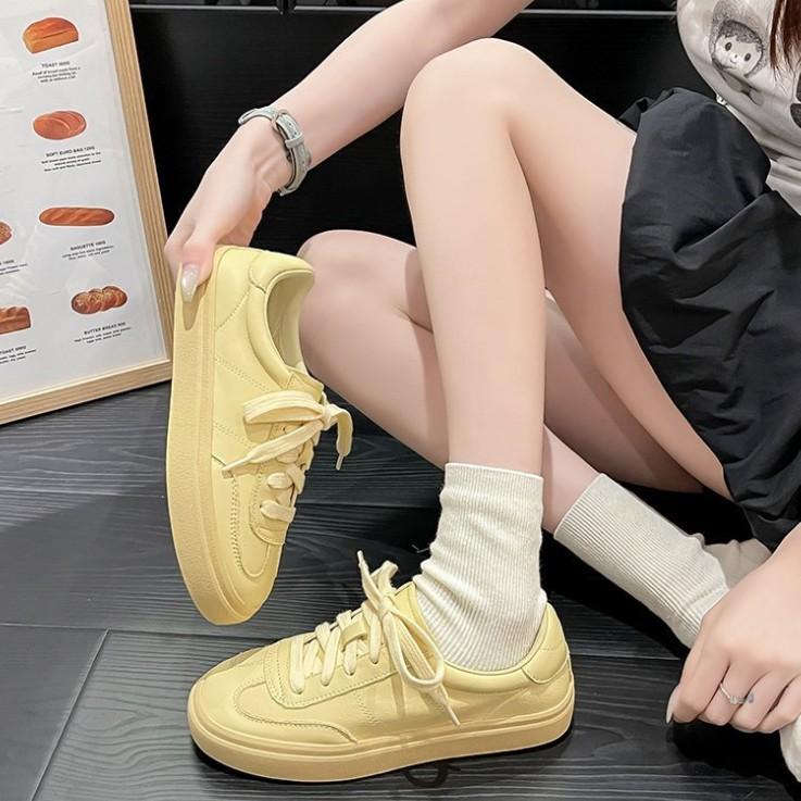 Leichte deutsche Trainingsschuhe Sport Damen ins vielseitige koreanische Version neue Damenschuhe lässige Board-Schuhe Tide 2025 vier Jahreszeiten Einzelschuhe